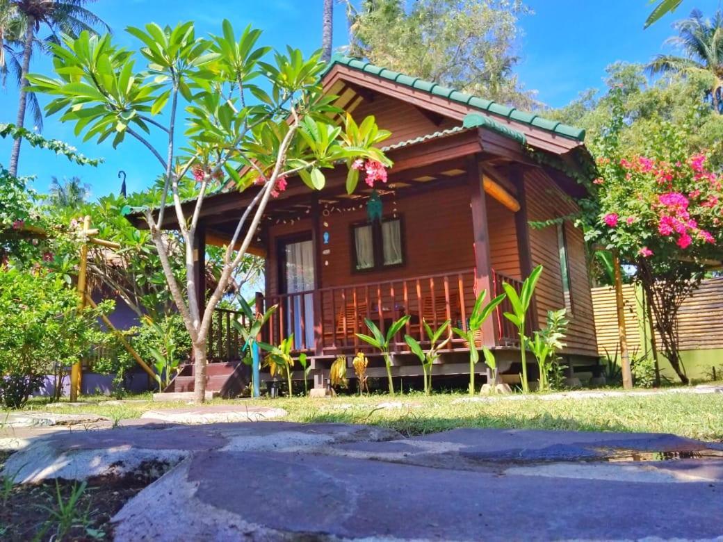 Oasi Bungalows Gili Air Exterior foto