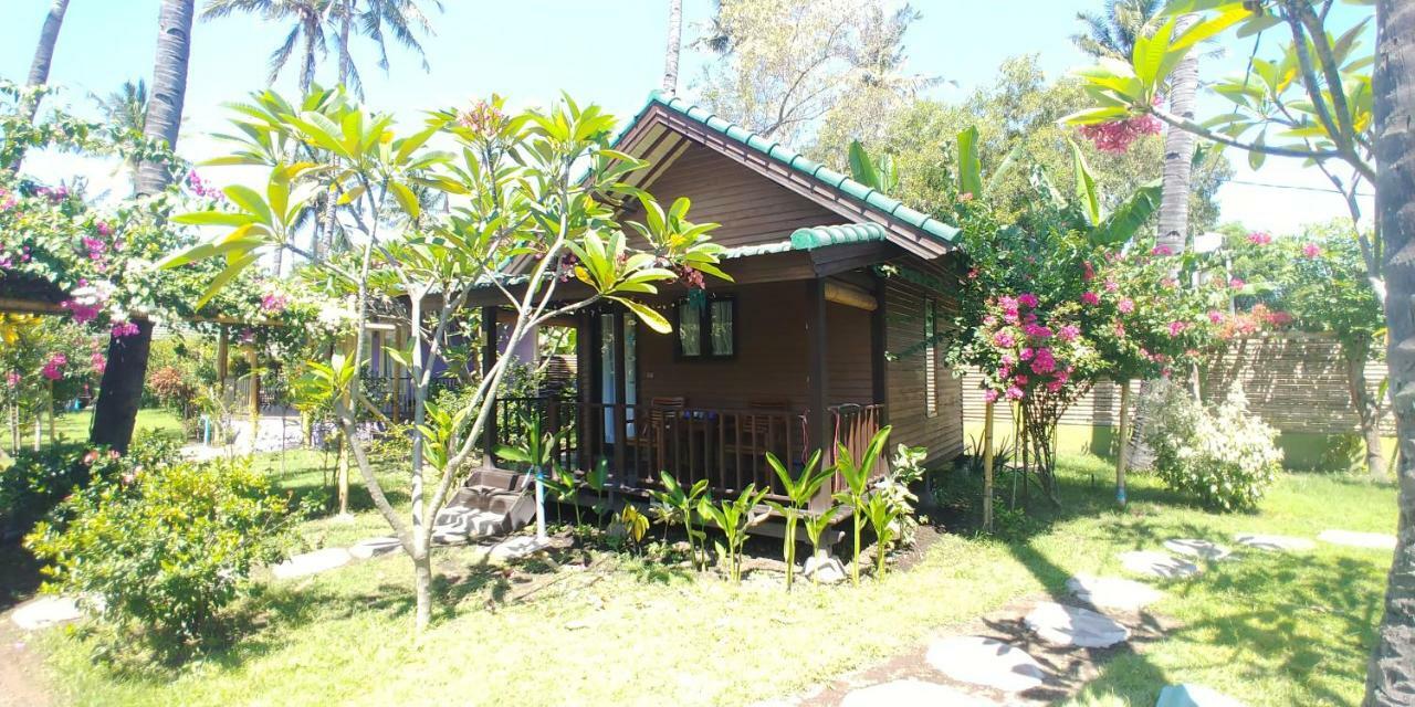 Oasi Bungalows Gili Air Exterior foto